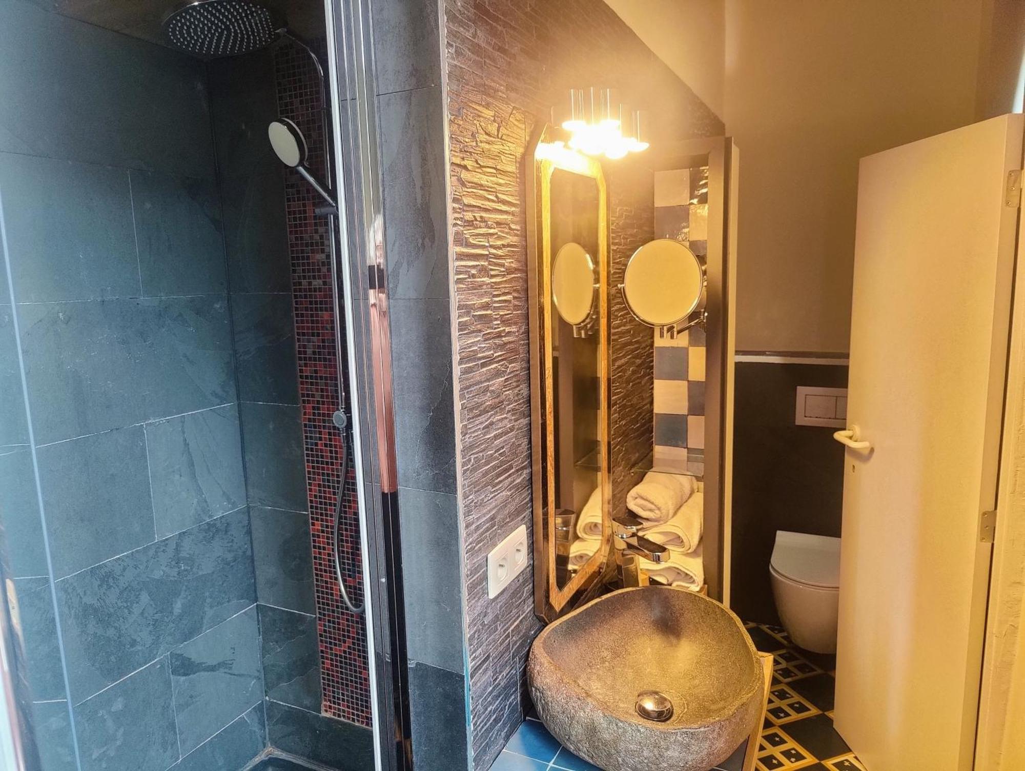 Kolmojen Hotel Sint-Truiden Kültér fotó