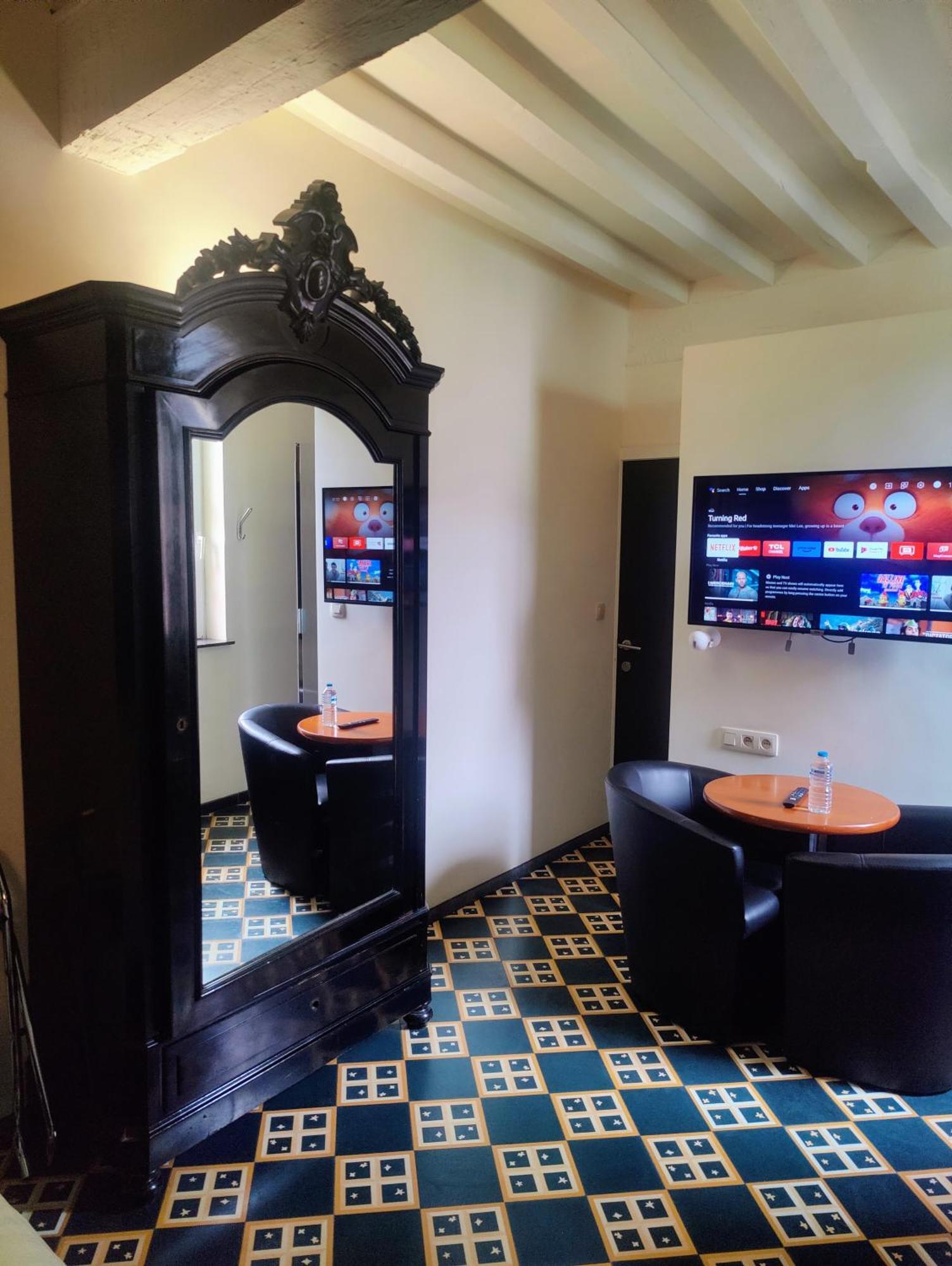 Kolmojen Hotel Sint-Truiden Kültér fotó