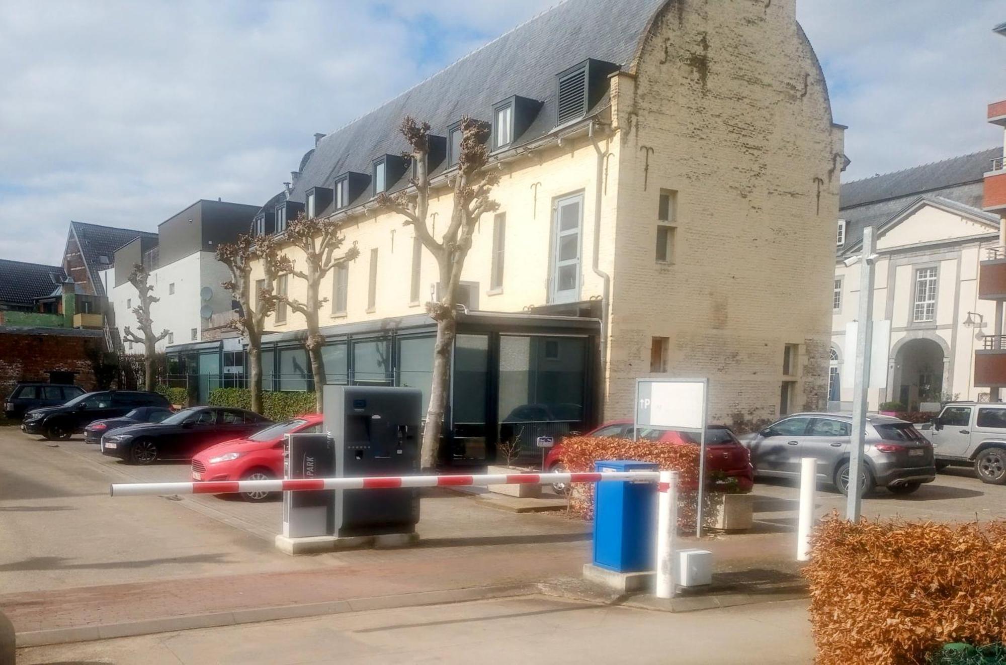 Kolmojen Hotel Sint-Truiden Kültér fotó