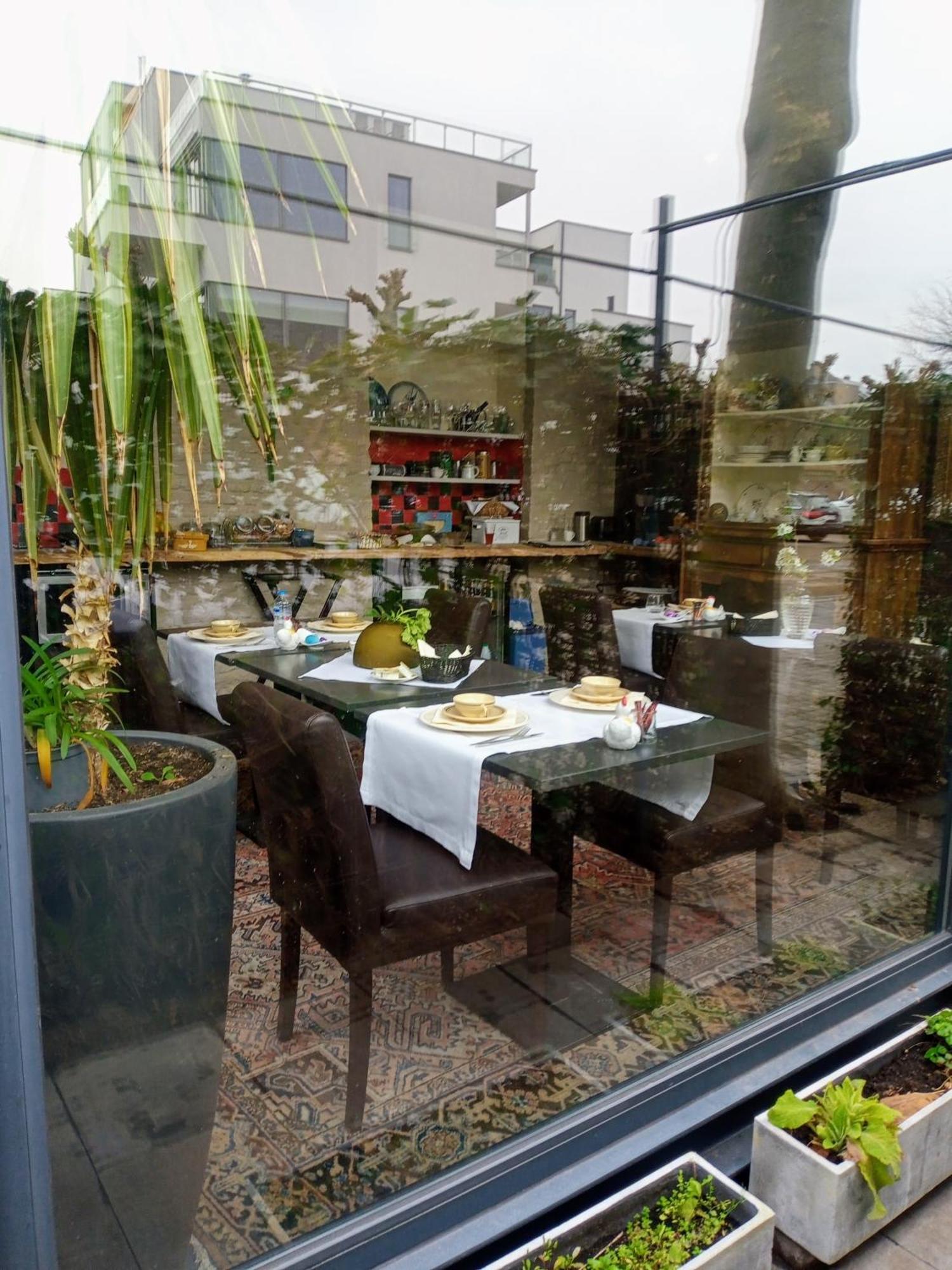 Kolmojen Hotel Sint-Truiden Kültér fotó